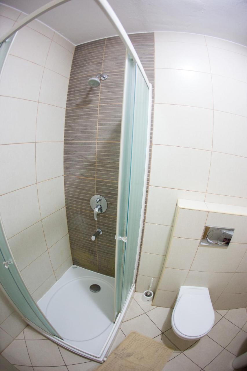 Guest House Mandarina Будва Екстериор снимка