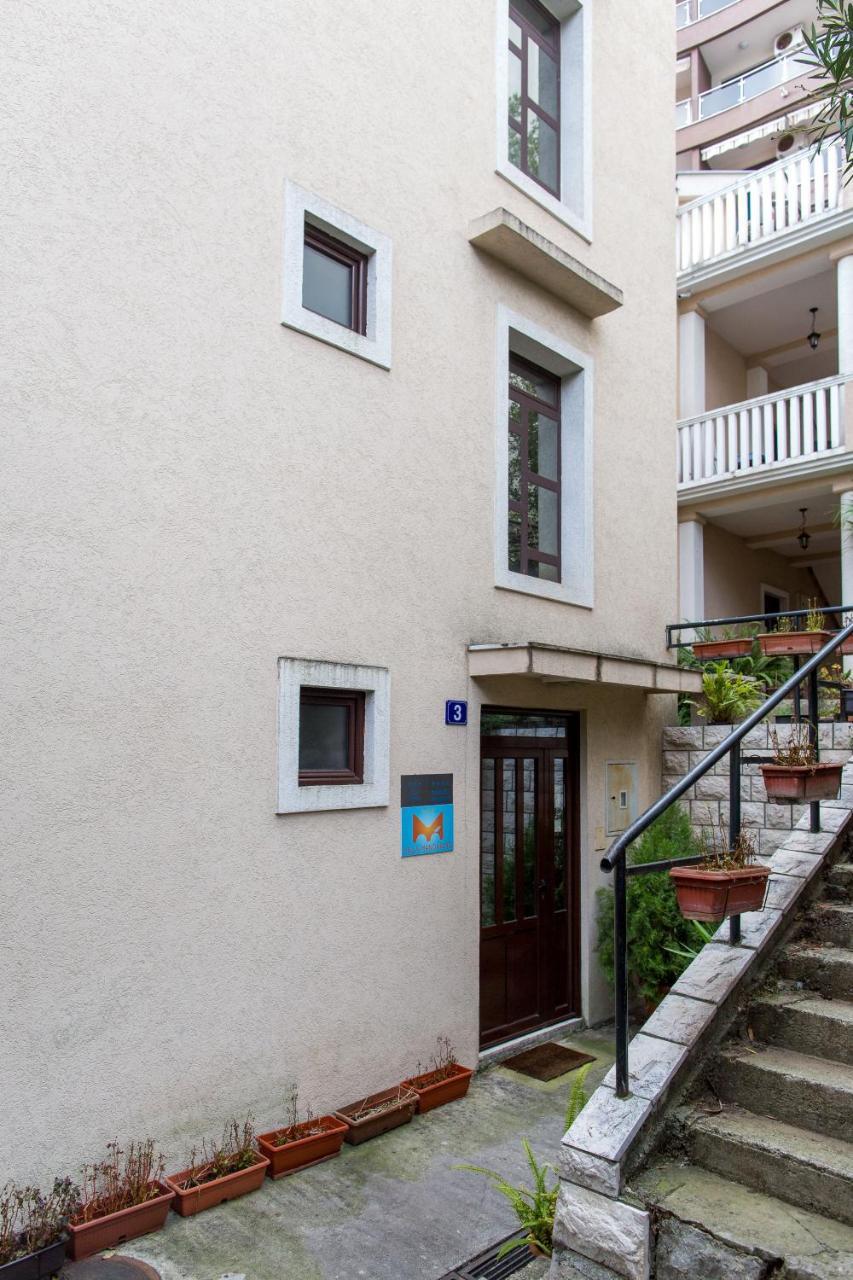 Guest House Mandarina Будва Екстериор снимка